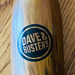 Dave & Buster's Woodgrain Bottle
